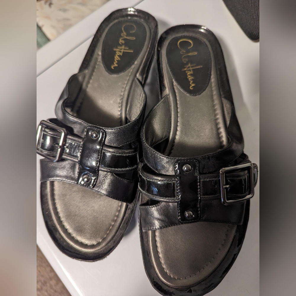 Sandals - Picture 2 of 2